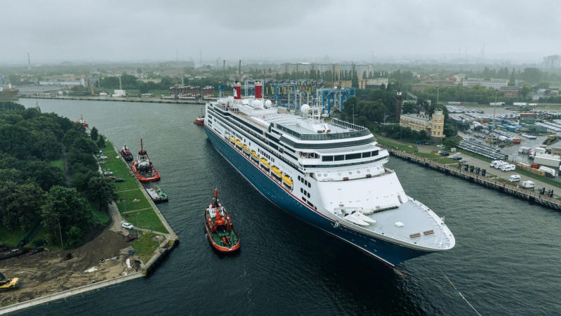 Sezon wycieczkowy w Porcie Gdańsk w pełni. Dziś dwa wycieczkowce przy nabrzeżach-GospodarkaMorska.pl