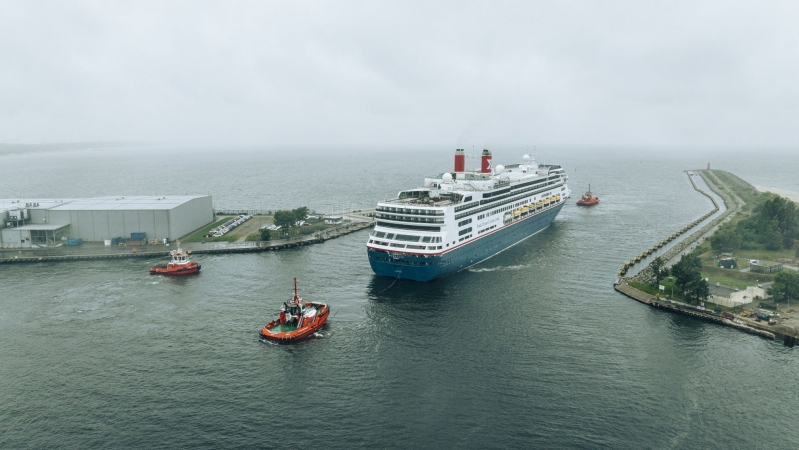Sezon wycieczkowy w Porcie Gdańsk w pełni. Dziś dwa wycieczkowce przy nabrzeżach-GospodarkaMorska.pl
