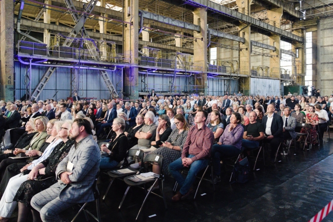 Stocznia CRIST jako opera. Muzyka, solidarność i społeczna odpowiedzialność-GospodarkaMorska.pl