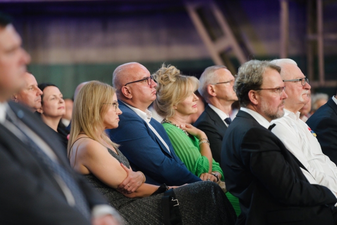 Stocznia CRIST jako opera. Muzyka, solidarność i społeczna odpowiedzialność-GospodarkaMorska.pl