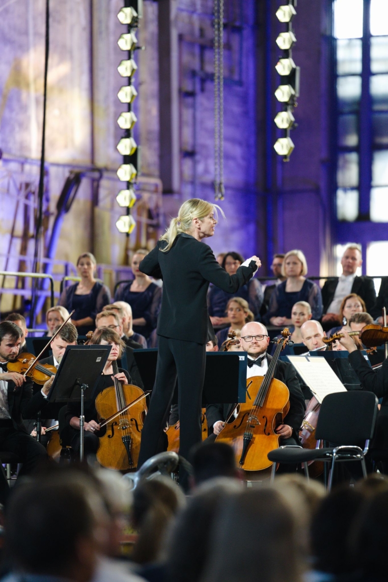 Stocznia CRIST jako opera. Muzyka, solidarność i społeczna odpowiedzialność-GospodarkaMorska.pl