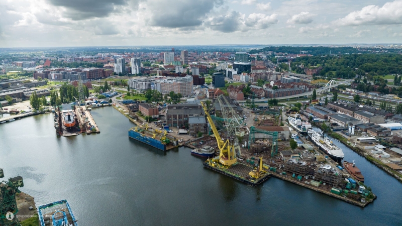 W stoczni Safe zwodowano holownik UKD Seadragon-GospodarkaMorska.pl