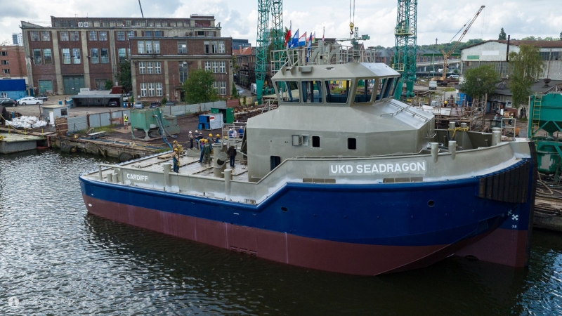 W stoczni Safe zwodowano holownik UKD Seadragon-GospodarkaMorska.pl