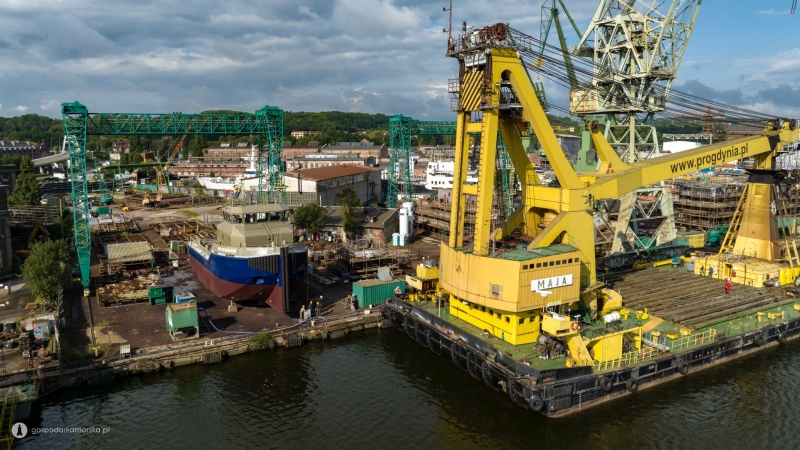 W stoczni Safe zwodowano holownik UKD Seadragon-GospodarkaMorska.pl