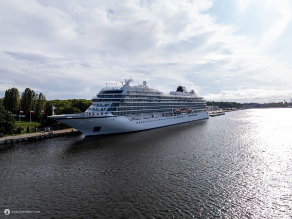 Sezon wycieczkowców w Porcie Gdańsk na półmetku-GospodarkaMorska.pl