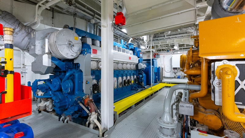 Varsovia oficjalnie na linii. Nowy prom PŻB powitany-GospodarkaMorska.pl