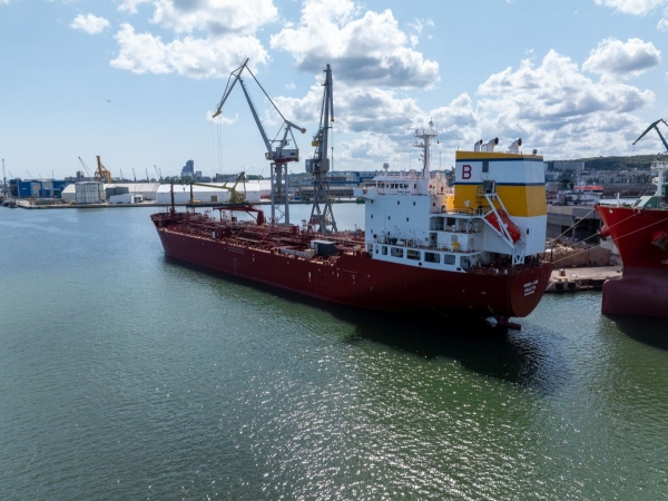 Udany remont statku Songa Jade w Stoczni Remontowej Nauta-GospodarkaMorska.pl