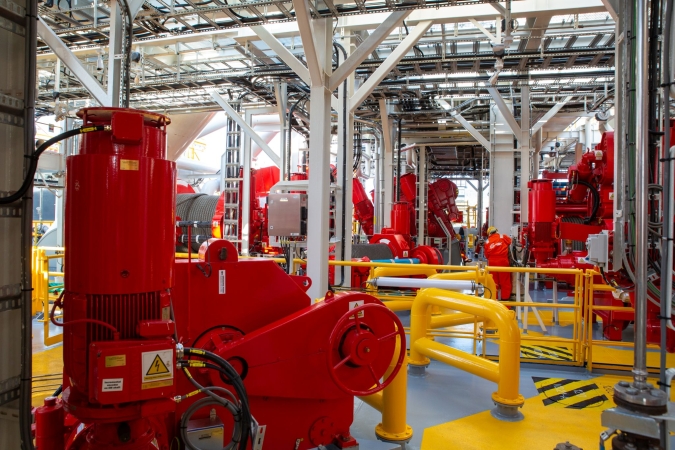 Kolos z CRIST SA popłynął budować najdłuższy zatapialny tunel na świecie-GospodarkaMorska.pl