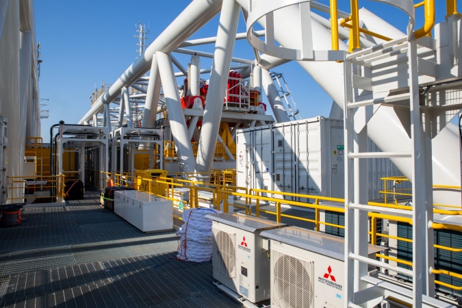 Kolos z CRIST SA popłynął budować najdłuższy zatapialny tunel na świecie-GospodarkaMorska.pl