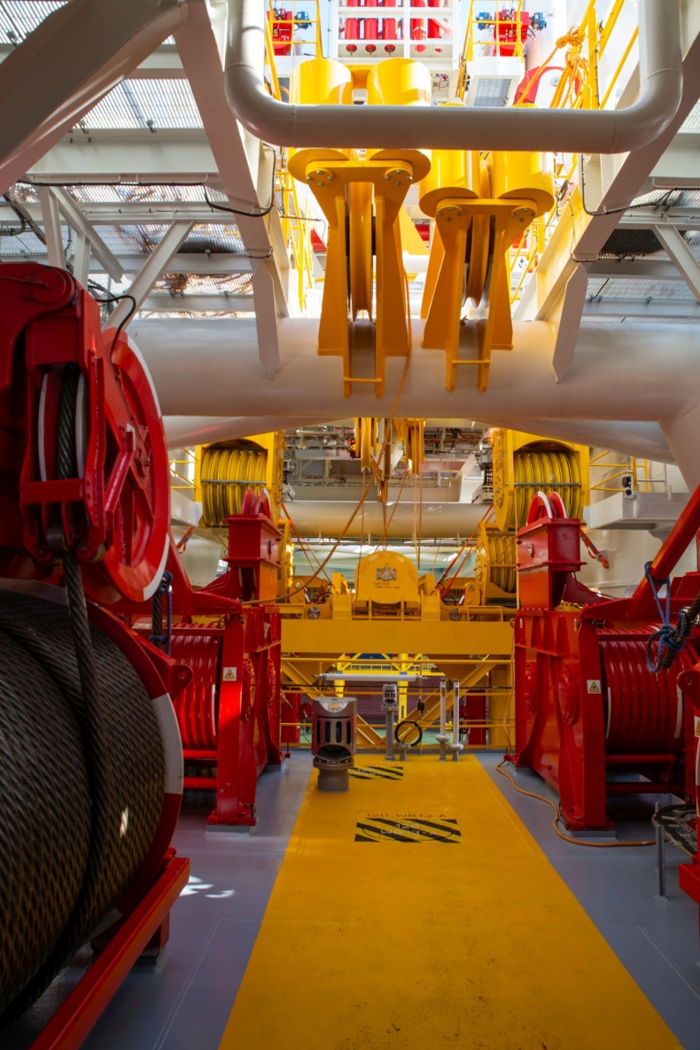 Kolos z CRIST SA popłynął budować najdłuższy zatapialny tunel na świecie-GospodarkaMorska.pl