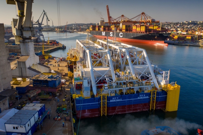 Kolos z CRIST SA popłynął budować najdłuższy zatapialny tunel na świecie-GospodarkaMorska.pl