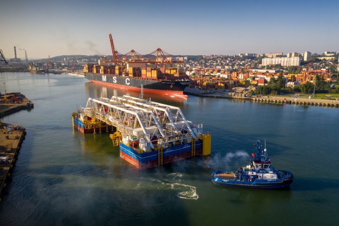 Kolos z CRIST SA popłynął budować najdłuższy zatapialny tunel na świecie-GospodarkaMorska.pl