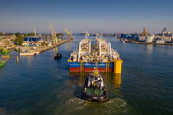 Kolos z CRIST SA popłynął budować najdłuższy zatapialny tunel na świecie-GospodarkaMorska.pl