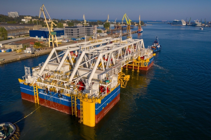 Kolos z CRIST SA popłynął budować najdłuższy zatapialny tunel na świecie-GospodarkaMorska.pl