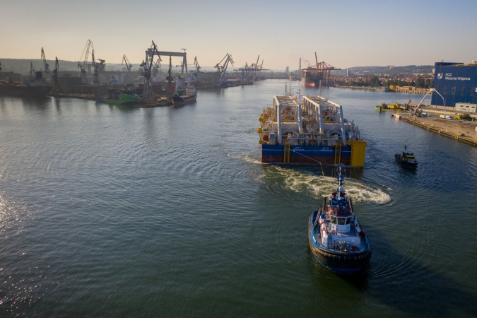 Kolos z CRIST SA popłynął budować najdłuższy zatapialny tunel na świecie-GospodarkaMorska.pl
