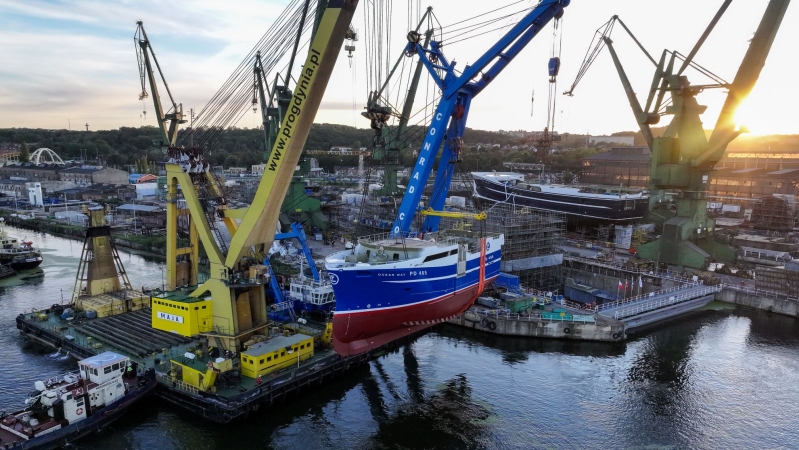 Wodowanie w Karstensenie. Ocean Way wkrótce dołączy do siostrzanej jednostki u szkockiego armatora-GospodarkaMorska.pl