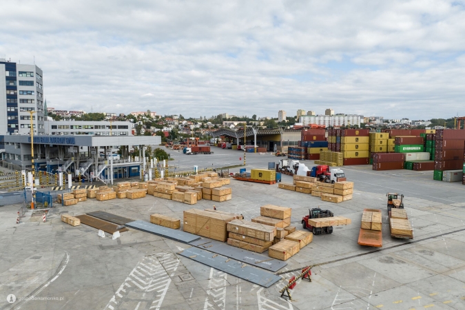 Przeładunki offshore dla Baltic Power zaczęły się od Gdyni i Władysławowa, cz. I-GospodarkaMorska.pl