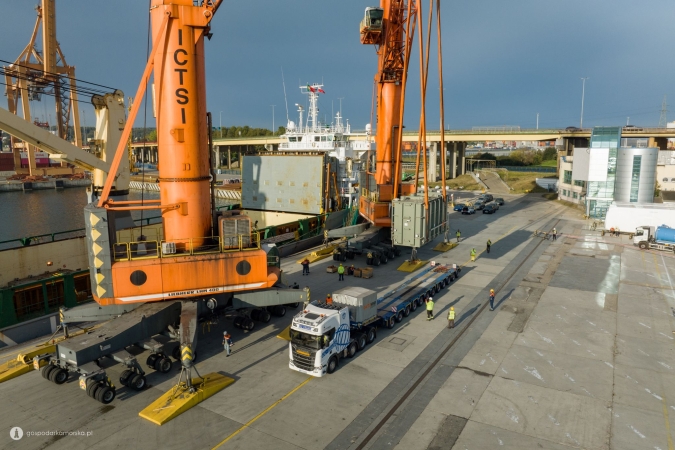 Przeładunki offshore dla Baltic Power zaczęły się od Gdyni i Władysławowa, cz. I-GospodarkaMorska.pl