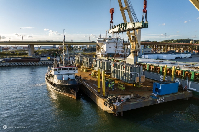 Przeładunki offshore dla Baltic Power zaczęły się od Gdyni i Władysławowa, cz. I-GospodarkaMorska.pl