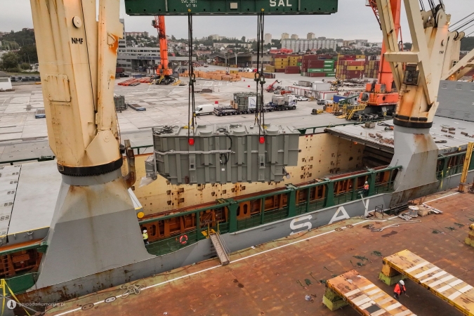 Przeładunki offshore dla Baltic Power zaczęły się od Gdyni i Władysławowa, cz. I-GospodarkaMorska.pl