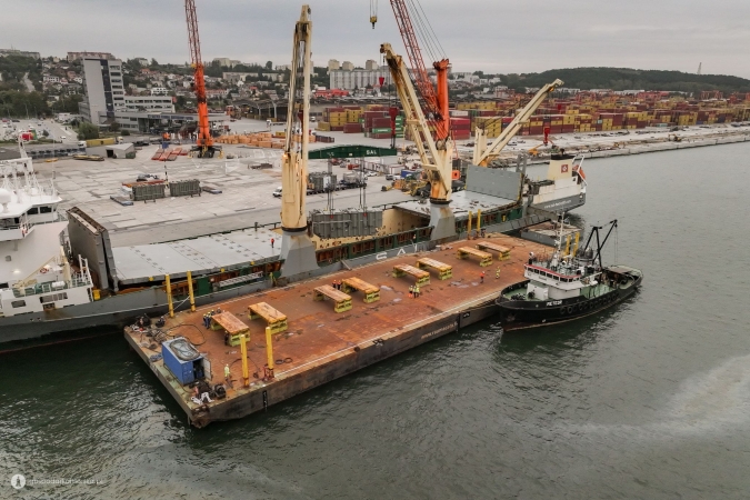 Przeładunki offshore dla Baltic Power zaczęły się od Gdyni i Władysławowa, cz. I-GospodarkaMorska.pl