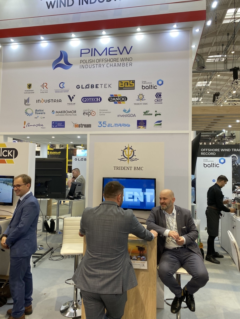 Polska Izba Morskiej Energetyki Wiatrowej zaprezentowała siłę polskiego przemysłu offshore na WindEnergy Hamburg 2024-GospodarkaMorska.pl