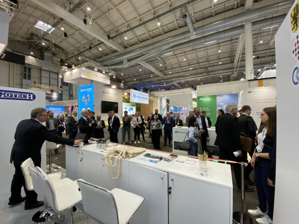 Polska Izba Morskiej Energetyki Wiatrowej zaprezentowała siłę polskiego przemysłu offshore na WindEnergy Hamburg 2024-GospodarkaMorska.pl