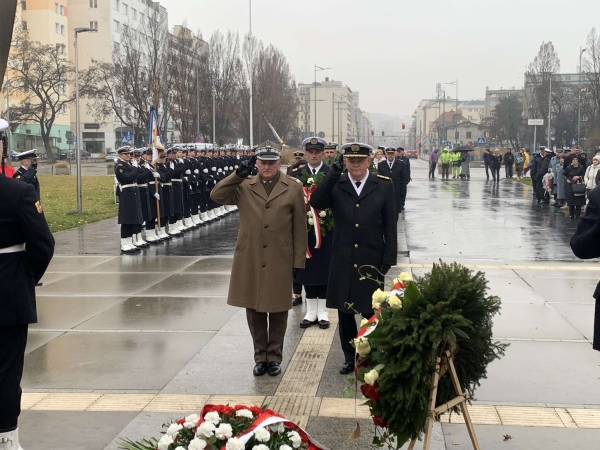 „Orka” i „Ratownik” z dobrym finałem? Drugie w tym roku obchody Święta Marynarki Wojennej były więcej niż wyjątkowe-GospodarkaMorska.pl