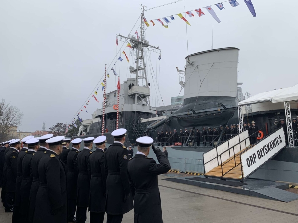 „Orka” i „Ratownik” z dobrym finałem? Drugie w tym roku obchody Święta Marynarki Wojennej były więcej niż wyjątkowe-GospodarkaMorska.pl