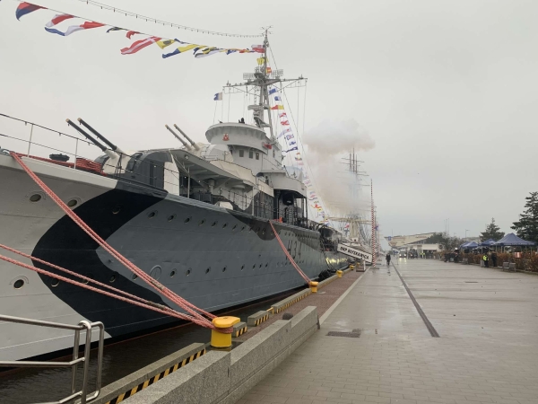 „Orka” i „Ratownik” z dobrym finałem? Drugie w tym roku obchody Święta Marynarki Wojennej były więcej niż wyjątkowe-GospodarkaMorska.pl