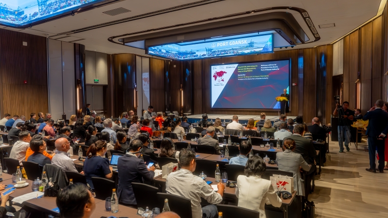 Byliśmy na Business Mixerze Portu Gdańsk w Wietnamie. Pełna sala i duże szanse-GospodarkaMorska.pl