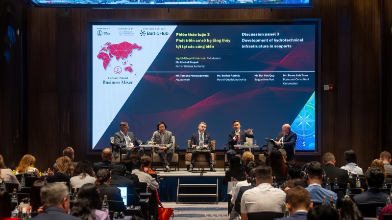 Byliśmy na Business Mixerze Portu Gdańsk w Wietnamie. Pełna sala i duże szanse-GospodarkaMorska.pl