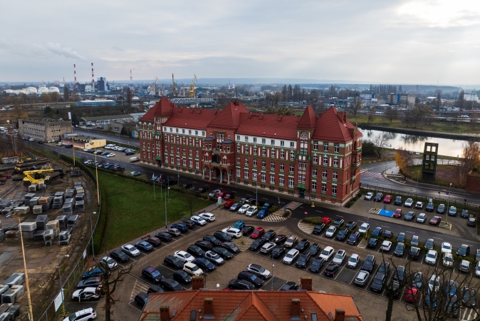 Nowe inwestycje w Porcie Szczecin - trójmiejskie firmy zbudują terminal przeładunkowy-GospodarkaMorska.pl