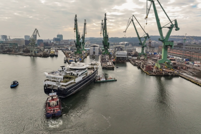 Pierwsze w 2025 roku wodowanie w Karstensenie już za nami-GospodarkaMorska.pl