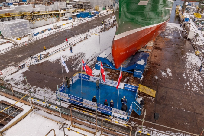 Karstensen: trawler dla Norwegów zwodowany, choć przeszkodził zeszłotygodniowy wypadek w sąsiedztwie-GospodarkaMorska.pl