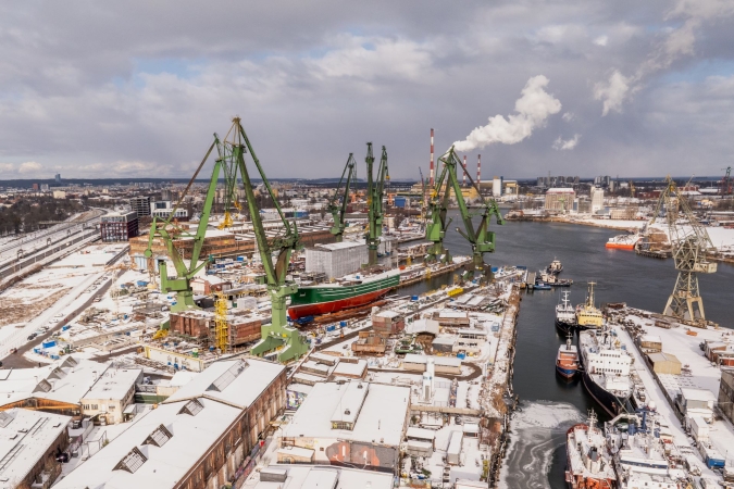 Karstensen: trawler dla Norwegów zwodowany, choć przeszkodził zeszłotygodniowy wypadek w sąsiedztwie-GospodarkaMorska.pl