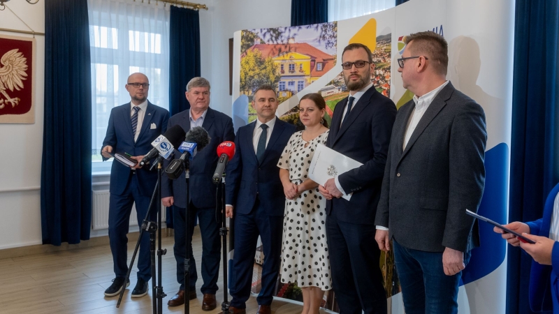 Pakt dla Bezpieczeństwa Polski – Pomorze Środkowe: akcent na Drogę Czerwoną, Estakadę Kwiatkowskiego w Gdyni i Via Pomerania-GospodarkaMorska.pl