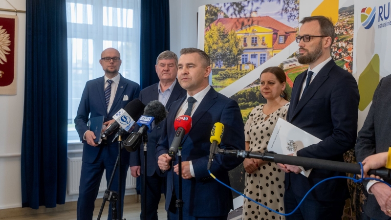 Pakt dla Bezpieczeństwa Polski – Pomorze Środkowe: akcent na Drogę Czerwoną, Estakadę Kwiatkowskiego w Gdyni i Via Pomerania-GospodarkaMorska.pl