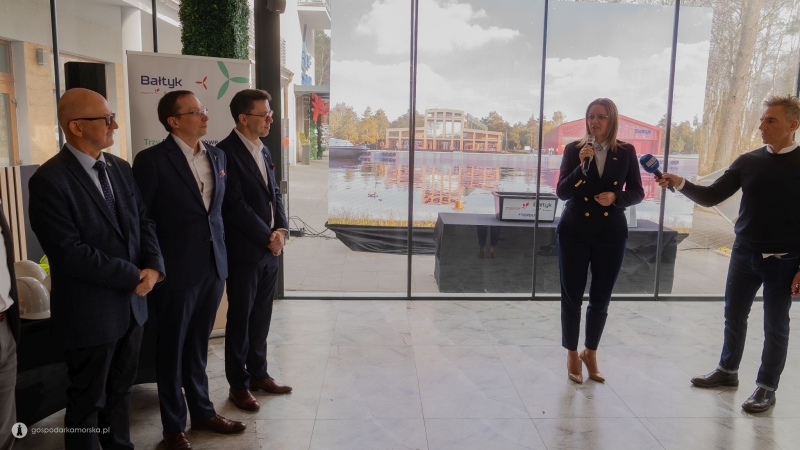 ­Equinor rusza z budową bazy serwisowej w Łebie. Uroczyste wmurowanie kamienia węgielnego-GospodarkaMorska.pl