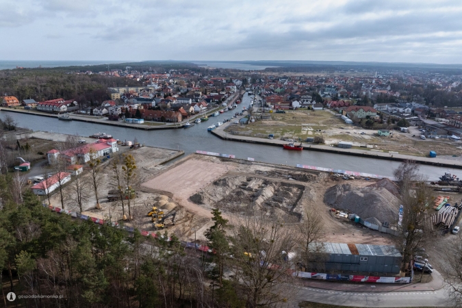 ­Equinor rusza z budową bazy serwisowej w Łebie. Uroczyste wmurowanie kamienia węgielnego-GospodarkaMorska.pl