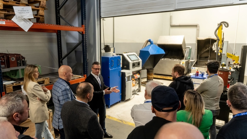 BSS zaprezentował nową halę warsztatowo-serwisową-GospodarkaMorska.pl