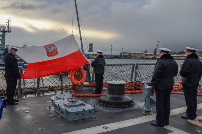 Zdjęcia: kmdr ppor. Radosław Pioch, st. chor. mar. Piotr Leoniak-GospodarkaMorska.pl