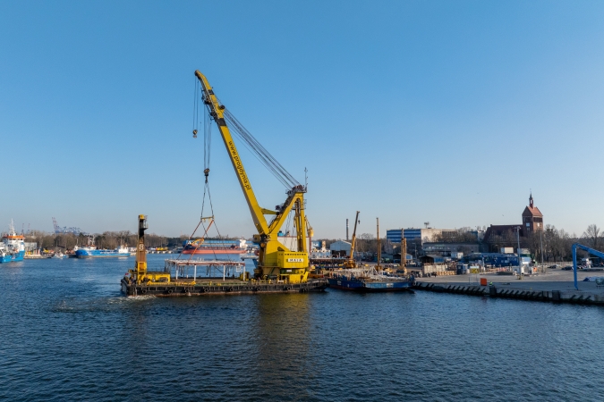 Mostostal. Elementy platformy popłynęły do Norwegii-GospodarkaMorska.pl