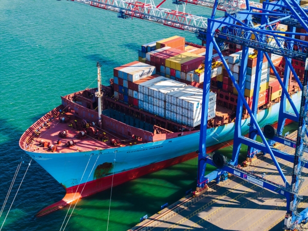 Ostatni kontenerowiec Maersk linii AE10 zawinął do Baltic Hub-GospodarkaMorska.pl