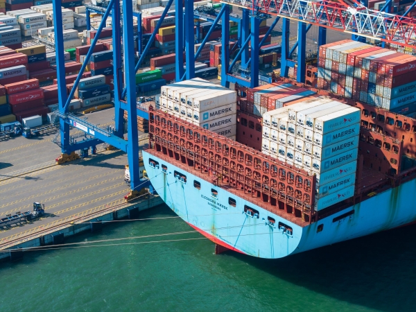 Ostatni kontenerowiec Maersk linii AE10 zawinął do Baltic Hub-GospodarkaMorska.pl