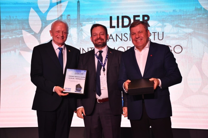 GospodarkaMorska.pl z prestiżową nagrodą Forum FRACHT!-GospodarkaMorska.pl