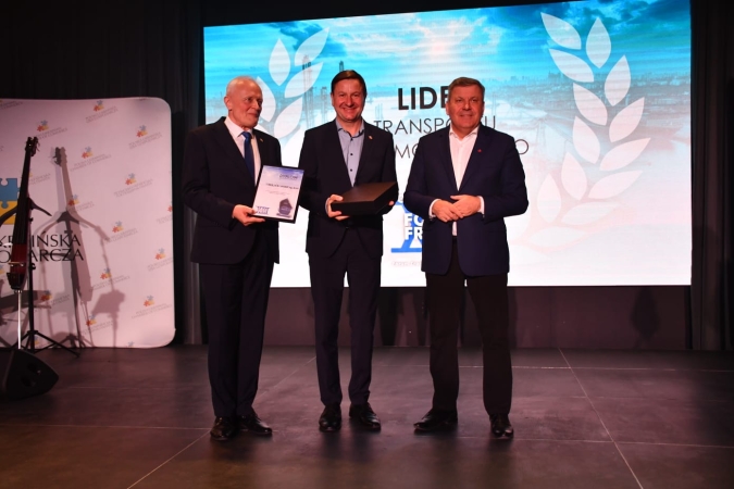 GospodarkaMorska.pl z prestiżową nagrodą Forum FRACHT!-GospodarkaMorska.pl