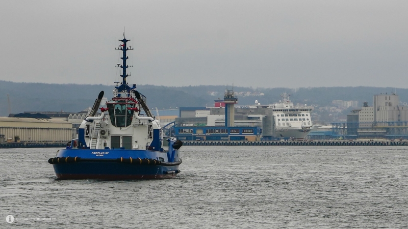 Flota Fairplay Towage Polska się powiększa. Nowy holownik w Porcie Gdynia-GospodarkaMorska.pl