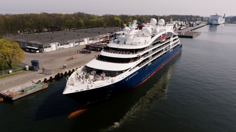 Sezon wycieczkowców w Porcie Gdańsk rozpoczęty. Przybył Le Champlain-GospodarkaMorska.pl