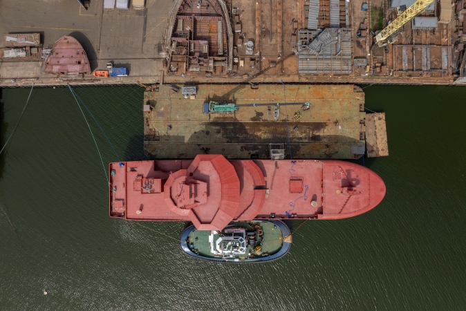 Austral Odyssey wyruszył w rejs z Gdańska – kadłub długolinowca w drodze do Norwegii-GospodarkaMorska.pl